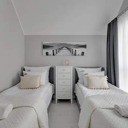 Jastrzebia Gora - Domy Na Kuracyjnej By Downtown Apartments Exterior photo