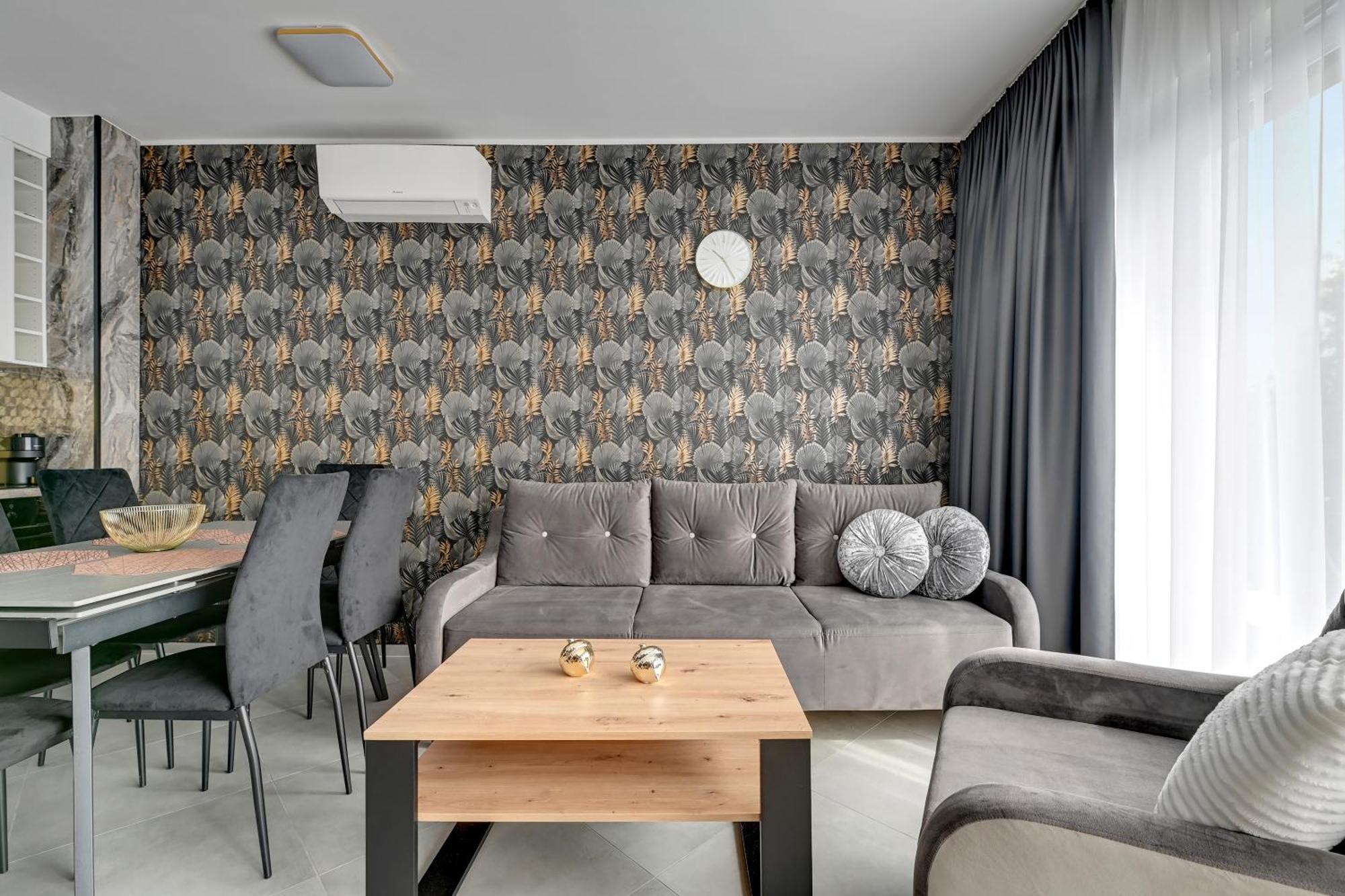 - Na Kuracyjnej By Downtown Apartment Jastrzebia Gora